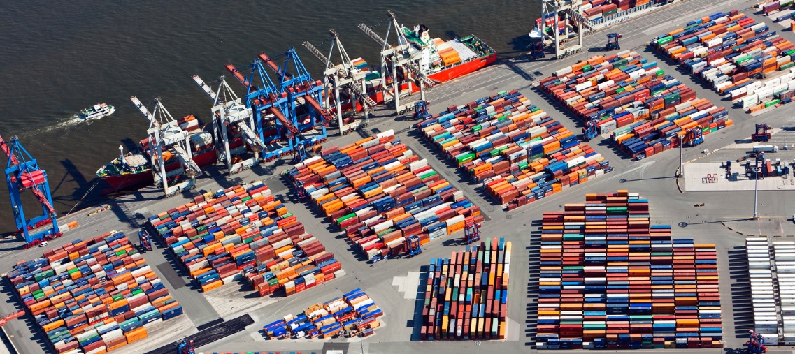Niemcy zmniejszają ilość kupionych udziałów chińskiego Cosco – czyli terminal portowy w Hamburgu