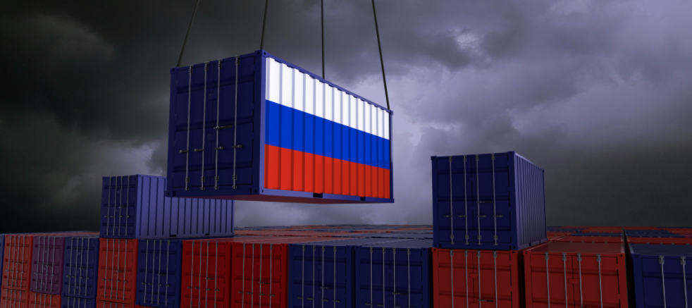 Uwięzione kontenery - czyli dlaczego armatorzy wracają do Rosji